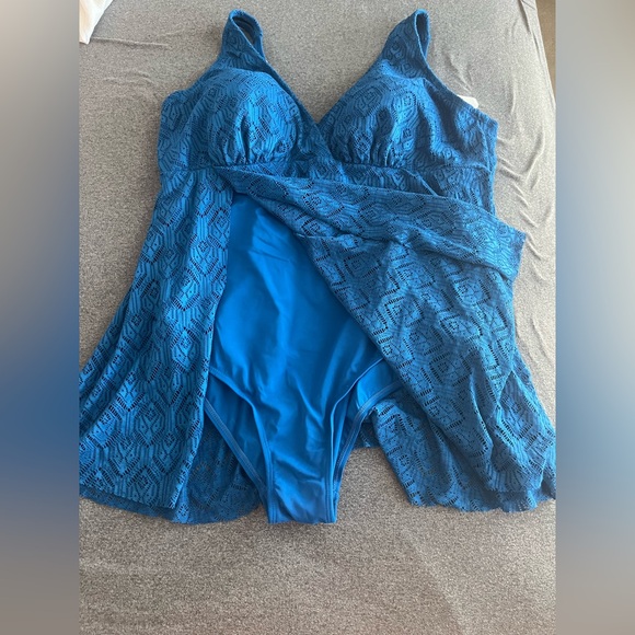 Swimsuit for all. NWT one piece blue bathing suit. Blue. 24 - Picture 4 of 8